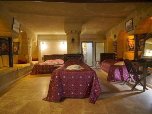 Travel Inn Cave Hotel