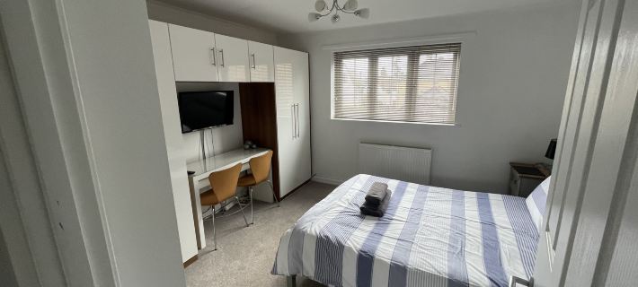 River House  2Br  1 Bathroom & Downstairs Toilet  Parking  St Neots Town Centre Hotels in Saint Neots