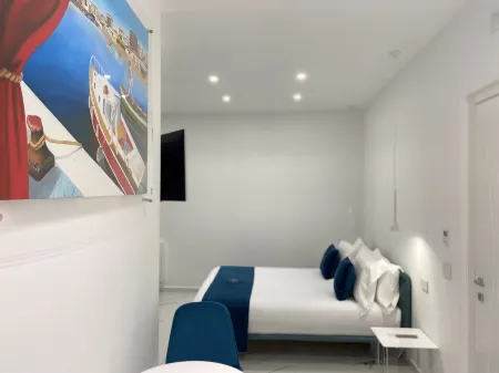 Luxury Family Room B&B Kreart Отели в г. Кротоне