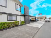 Americas Best Value Inn & Suites Eureka Hotels in Eureka