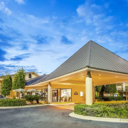 Days Inn by Wyndham Lake Park/Valdosta