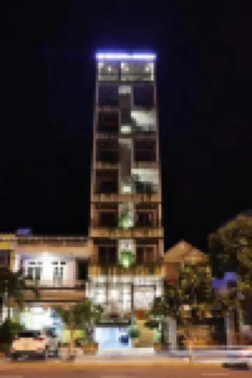 The Shine Hotel Da Nang ファンヴァンレンファインアーツ店周辺のホテル