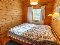 Lomaylläs f84 /Palovaarankaarre 22a Hotels in Kolari