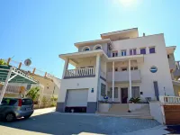 Anđa Hotels near Čiovo - Slatine - Central Dalmatia Croatia - Bike Tracks