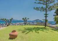 Eptanisos Beachfront Suites Zante