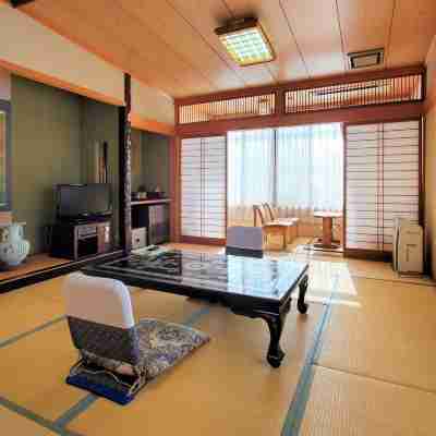 Ryokufuen Kiyoharu Rooms