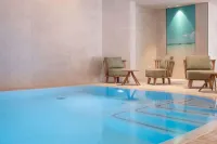Brit Hotel Limoges Centre Gare - Hôtel & Spa - Pools