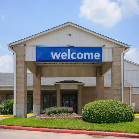 Motel 6 Baytown, TX - Baytown East
