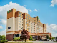 Holiday Inn & Suites OTTAWA KANATA by IHG Hotels near Kanata Civic Art Gallery