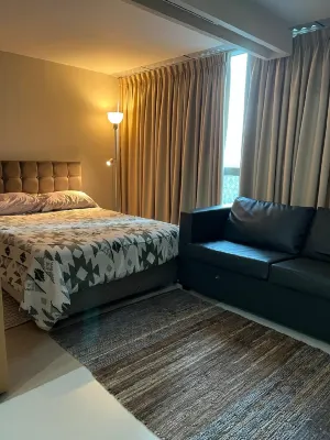 BGC Uptown Mall Suite Hotels in Taguig City