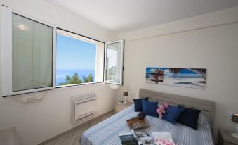 Serena 1 Amazing Sea View - Happy Rentals