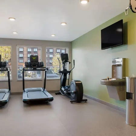 WoodSpring Suites Detroit Sterling Heights