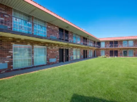 Rodeway Inn Hotels in McPherson