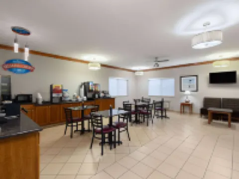 滑鐵盧唄盟套房酒店 滑鐵盧酒店