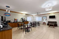 Baymont by Wyndham Waterloo Hotels in Waterloo