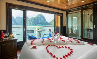 Halong Dragon Bay Cruise