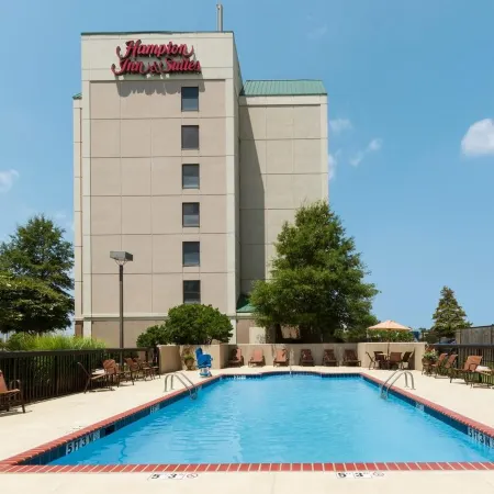 Hampton Inn & Suites Jackson Downtown-Coliseum