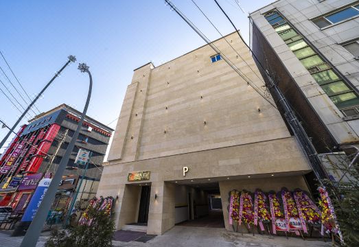 스테이 오늘 테마