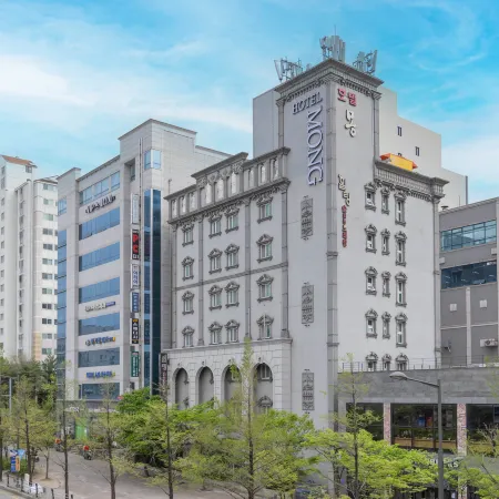 Gangneung Hotel Mong Отели рядом с достопримечательностью «Фантазийный музей чашек»