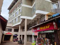 Hotel Meridian Palace Hotel berhampiran PATHANPARA WATERFALLS