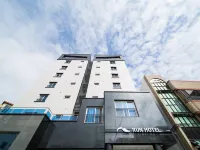 RUN HOTEL Hotels in Seogwipo