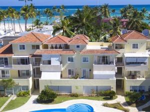 Las Terrazas Condo Punta Cana Beach - Los Corales Village
