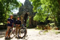 Beyond Angkor Homestay - Private Floor 2-Bedroom & Living Room