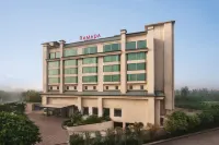 Ramada by Wyndham New Delhi Pitampura Hotels near Central Park