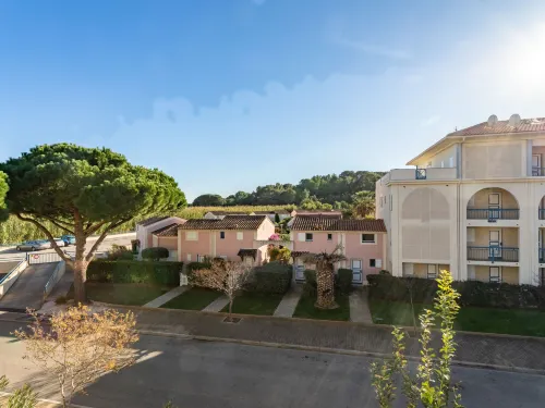 Le Domaine d'Azur - Pysäköinti