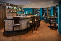 Arabella Jagdhof Resort am Fuschlsee, a Tribute Portfolio Hotel - С баром