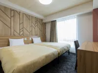 KYOTO PLAZA HOTEL KINTETSU JUJO Отели рядом со станцией Kamitobaguchi Railway Station