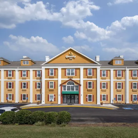 Quality Inn Oak Ridge