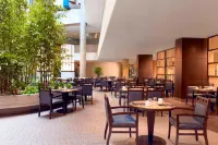 The Westin Bonaventure Hotel & Suites, Los Angeles - breakfast