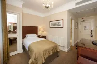 麥克唐納伯靈頓飯店