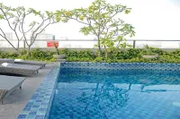 Crown Prince Hotel Surabaya Managed by Midtown Indonesia - Pools