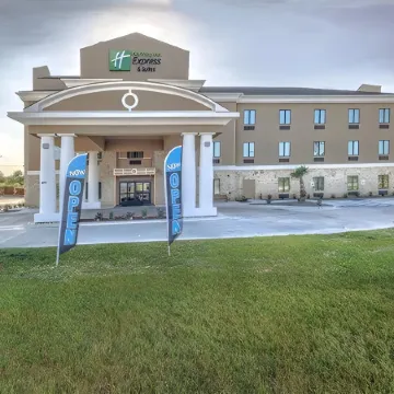 Holiday Inn Express & Suites Carrizo Springs by IHG