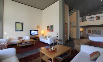 Dioscouri Hotel