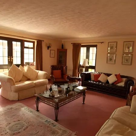 Pointers Guest House