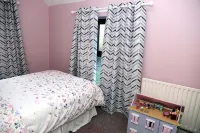 Farmhouse Near Newtownstewart 3 Bedrooms Hotels in 