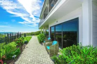 Anna Maria Beach Resort Hotels near Restless Natives