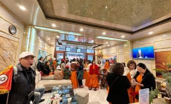 Ngoc Huyen Hotel