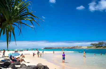 Sea Mist Palms Отели рядом с достопримечательностью «Laguna Park»