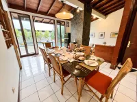 Villa Lembang 3BR Amethyst K-11 With Hot Whirpool Hotels in Cigugur Girang