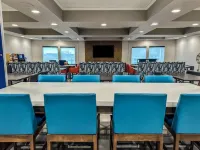 Holiday Inn Express KEARNEY by IHG Hotels in Collins