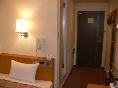 Business Inn Kabutan Hotels near Fukuyama Auto & Clock Museum