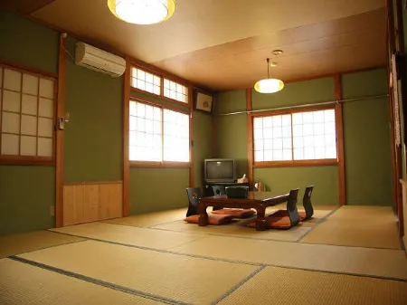 Natural Hot Spring Akanemi Ryokan