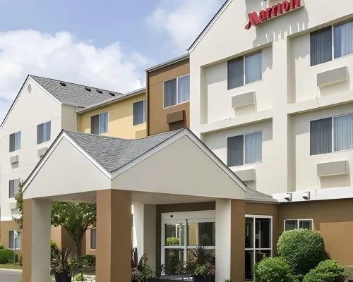 Fairfield Inn & Suites Jackson Hotels in Jackson County