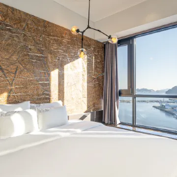 Changwon Jinhae Almond Hotel