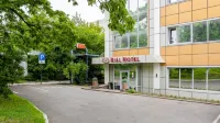 Hotel "Rial" โรงแรมใกล้พื้นที่อนุรักษ์ทางทะเล