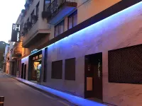 Neptuno Hotel & Spa 4 Sup Các khách sạn gần Monumento a Jean Henry Dunant